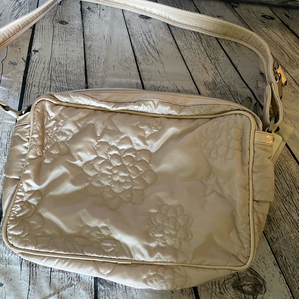 Stella McCartney LeSportsac NWT blush snap in pouch dust bag - Picture 2 of 10